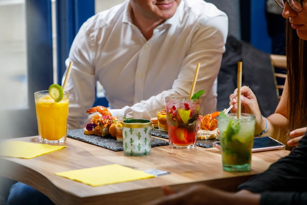 Cocktails & mignardises