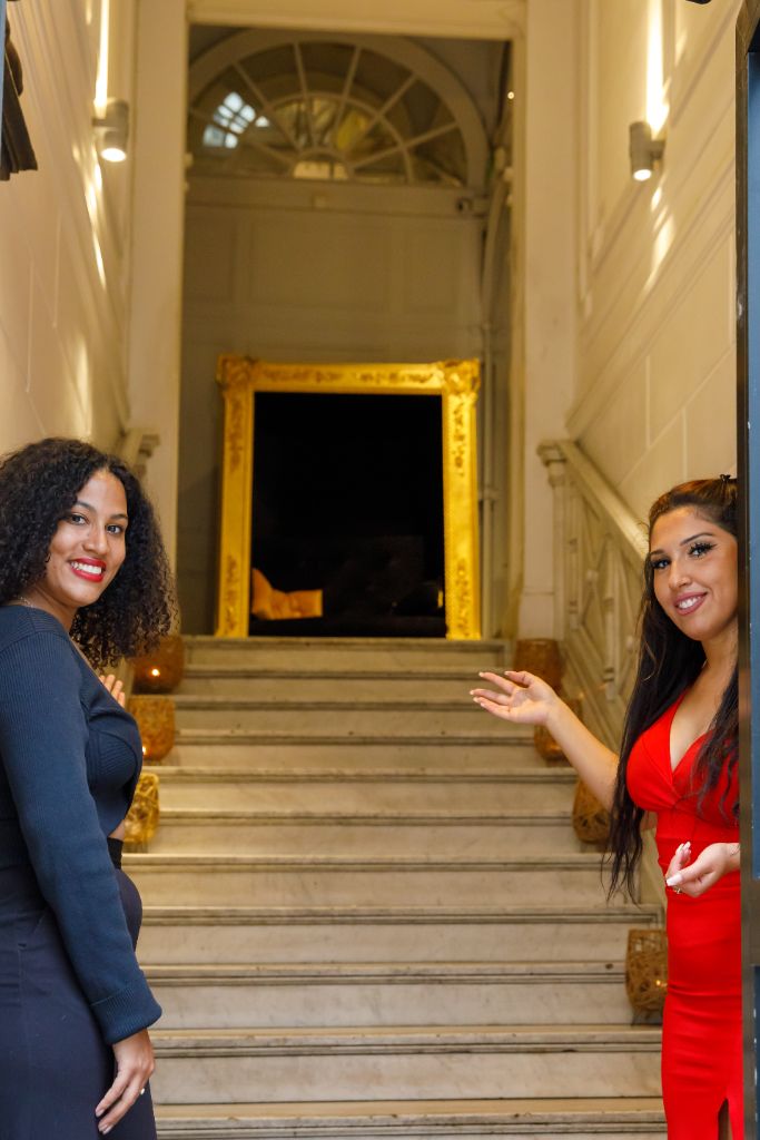 Entrée lieu de prestige